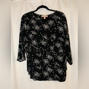 Black and White Women's Plus Size Top Size 2X
